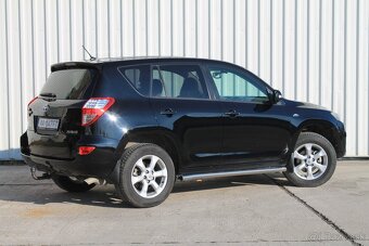 Toyota RAV4 2.2 D-Cat 110kW Automat - 3