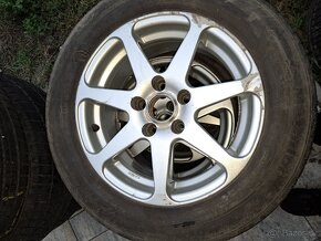 Hliníkové disky Opel R15 rozteč 5x110, zimné pneu 205/60R15 - 3