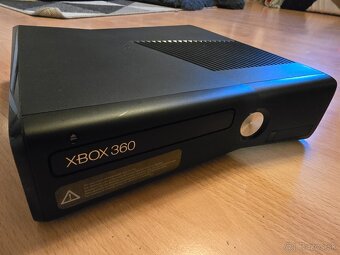 Xbox 360 S 500GB+3 HRY - 3