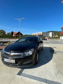 OPEL ASTRA H GTC 1.8 103kw - 3