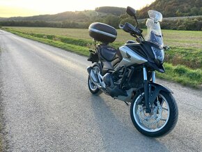 Honda NC750X DCT - 3