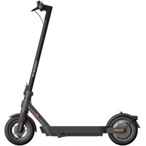 Xiaomi Electric Scooter 4 Pro JE AKO NOVA - 3