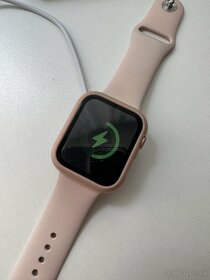 Nabijacka Apple Watch - 3