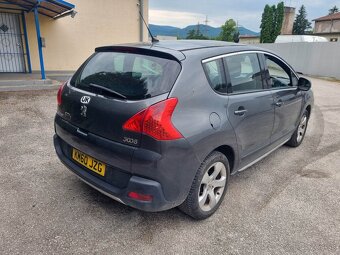 Rozpredám Peugeot 3008 1.6 e-HDI 82kw 2011 - 3