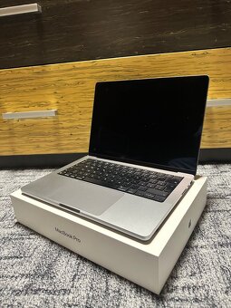 Apple MacBook Pro 14’’ M1 512GB - 3