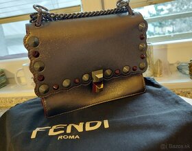 FENDI kožená kabelka, PC 1 790 eur - 3