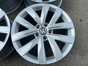 ORIGINAL VW PASSAT B8/ARTEON DISKY 5x112 R17 - 3