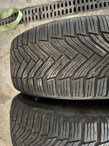 Pneu 215/60 r16 - 3