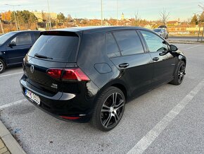 VW Golf - 3