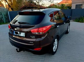 Hyundai ix35 4WD 2.0 CRDi 100Kw 6.St Manuál - 3