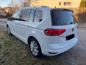 VW TOURAN 2,0TDI 110KW Highline M6 63000km - 3