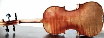 husle 4/4 model Stradivari ( gold-orange oil) - 3