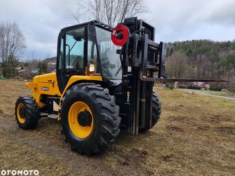 Terénny vysokozdvižný vozík JCB 940-4 tony 4X4 AKO NOVÝ 201 - 3