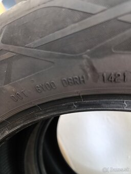 225/55 R17 - 3