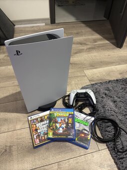 PLAYSTATION 5 825 GB - 3