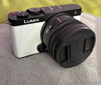 Panasonic Lumix S9 biely + Lumix S 18-40mm f/4.5-6.3 - 3