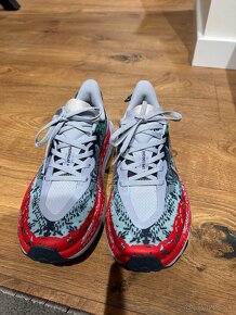 Hoka speedgoat 6 - 3