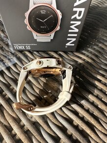 Predám elegantné športové hodinky Garmin Fenix 5S Rose Gold - 3