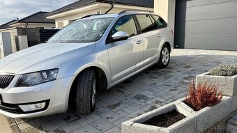 Škoda Octavia Combi 2.0 TDI Ambition DSG - 3