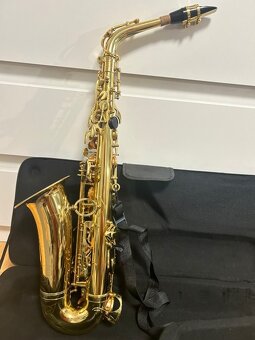 Saxofón Cantabile Altovy AS 450 - 3