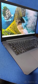 Asus Vivobook S15 - 3