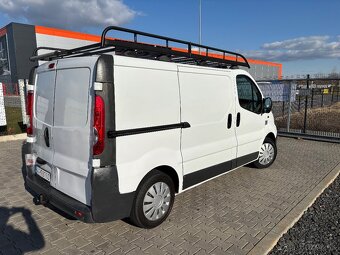 Opel Vivaro 2.0 CDTI 180000 km - 3