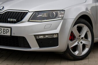 Škoda Octavia Combi 3 2.0 TDI RS WEBASTO - 3