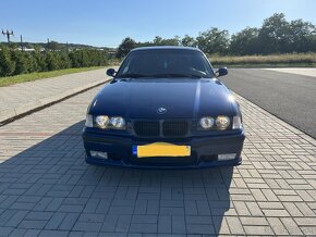 BMW e36 coupe 318is - 3