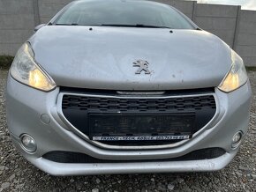 Rozpredám Peugeot 208 strieborný 1.2 60 KW, 2010-2015, EZRC - 3