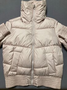 Svetloružová dámska zimná puffer bunda Hollister - 3