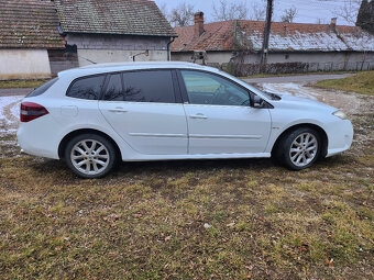 Renault Laguna Grandtour 2.0 dCi 4control 110kW - 3