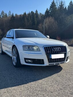 AUDI S8 5.2 V10 331kW - 3