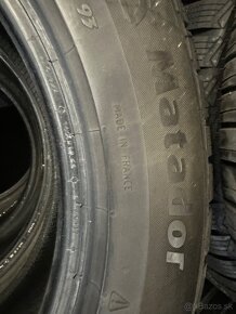 215/55r17 - 3