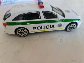 Audi A6 Avant Policia SR 1:43 - 3