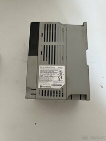 frekvenčný menič Allen Bradley 0,4 kw - 3