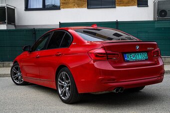 BMW 330e - 3