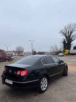 Volkswagen Passat B6 2.0TDI Highline - 3