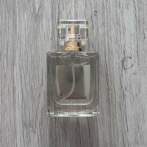 332. Paris Perfumes - parfumovaná voda - 3