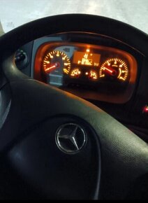 Mercedes - atego 1523 rv:2005 582 000km - 3