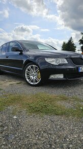 Škoda Superb 3.6 v6 4x4 191 kw - 3