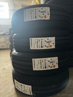 Predám čisto nové pneumatiky 205/70 R14 - 3