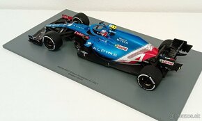 1:18 Spark Alpine A521 Ocon víťaz Hungaroring 2021 - 3