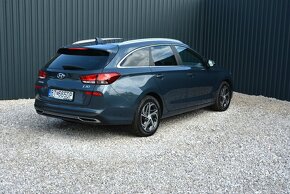 Hyundai i30 CW 1.60 CRDi Family, SR, voz, 1. Majiteľ - 3