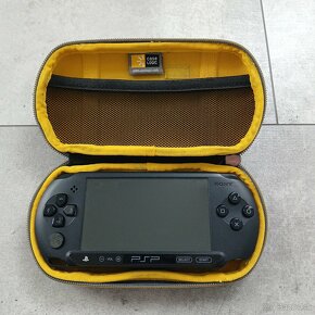 PSP PlayStation Portable - 3