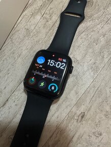 Apple Watch SE 2022 44mm - 3