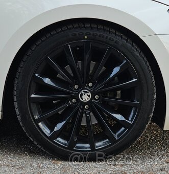 Trinity Black 235/40 R19 Zimné DOT 23 - 3