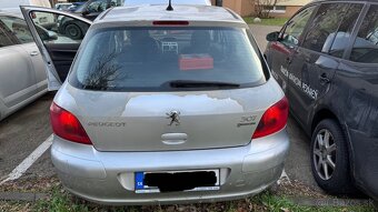 Peugeot 307 - 3