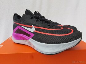 Dámské běžecké tenisky Nike Air Zoom Fly 4, velikost 39 - 3