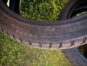 Nokion 225/40 r18 zimne - 3