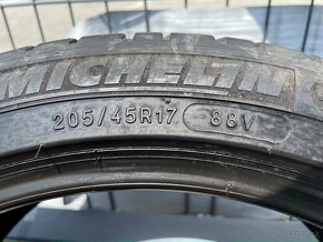 3. Letné MICHELIN 205/45 R17 - 3